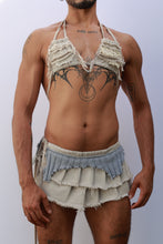 Load image into Gallery viewer, Distressed Triangle Top
