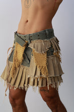 Load image into Gallery viewer, Girasol Pleated Skirt
