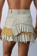 Load image into Gallery viewer, Otoño Pleated Mini Skirt

