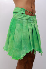 Load image into Gallery viewer, Green Pleated Midi Skirt

