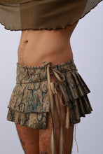 Load image into Gallery viewer, Hunter Pleated Skirt

