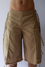 Load image into Gallery viewer, Paper bag jorts
