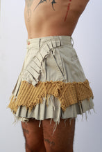 Load image into Gallery viewer, Otoño Pleated Mini Skirt
