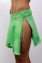 Load image into Gallery viewer, Green Pleated Midi Skirt
