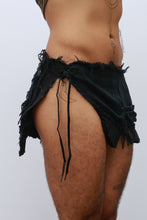 Load image into Gallery viewer, Ónix Distressed Mini Skirt
